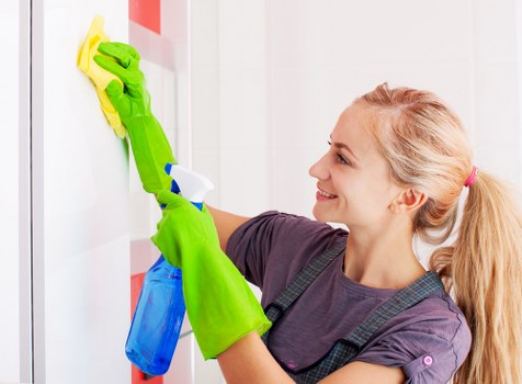 Curtain cleaning in Monken Hadley for a bright living room
